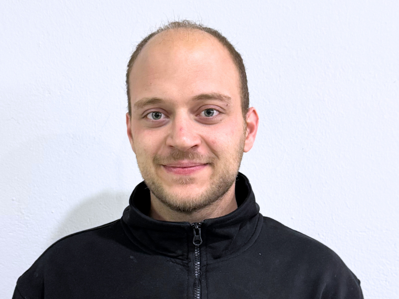 Equipo VanLife León, Tomás El Chapista 