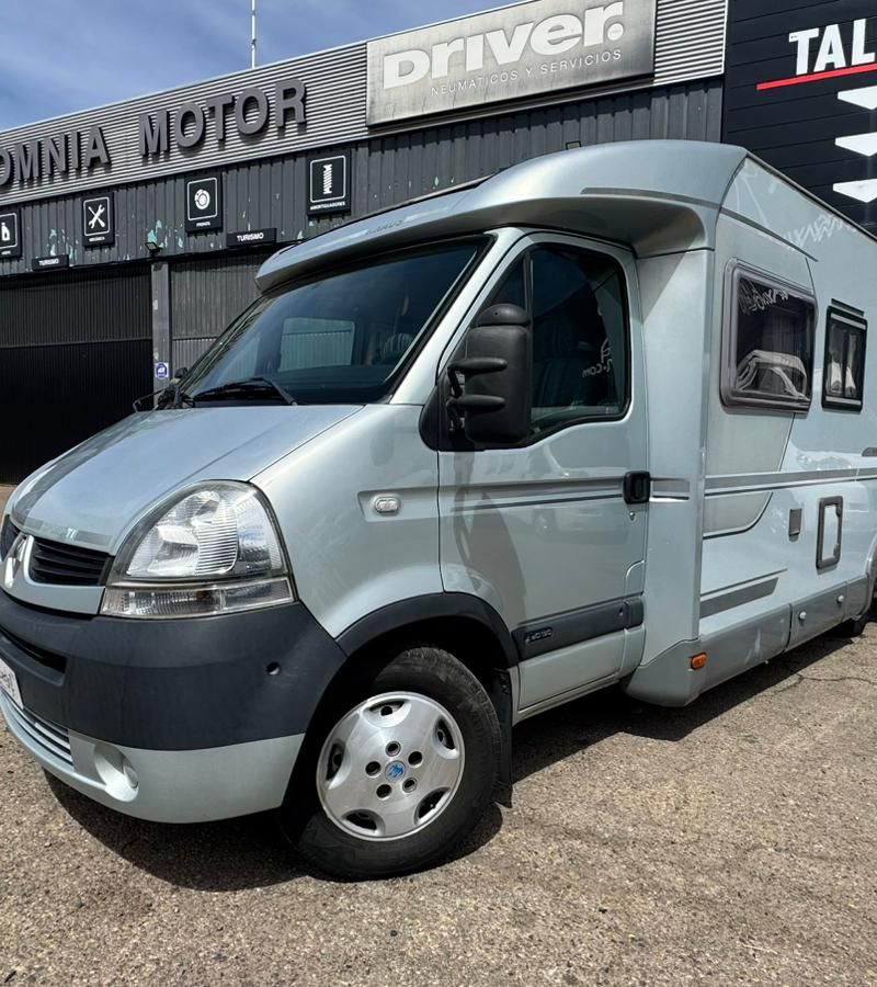 vanlife leon venta autocaravanas campers perfiladas renault knaus